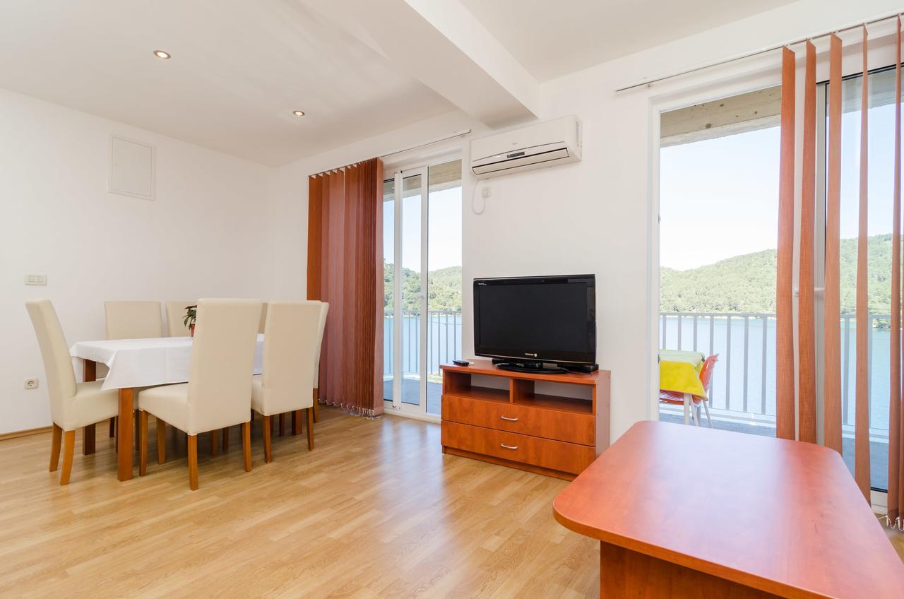 Apartments Angelo Полаче Экстерьер фото
