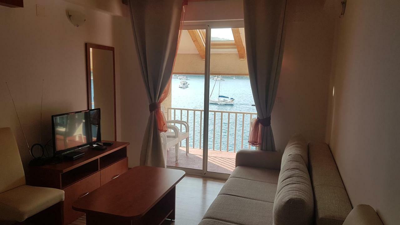 Apartments Angelo Полаче Экстерьер фото